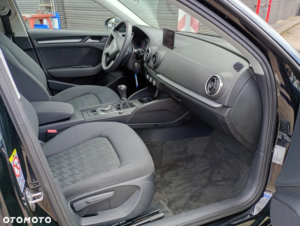 Audi A3 Sportback 1.2 TFSI Ambition - 6