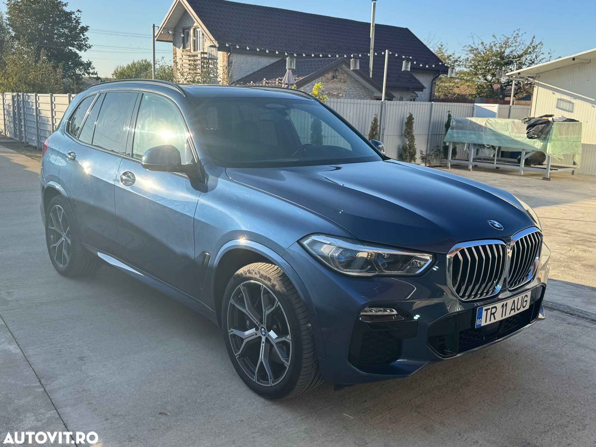 BMW X5 xDrive45e - 1