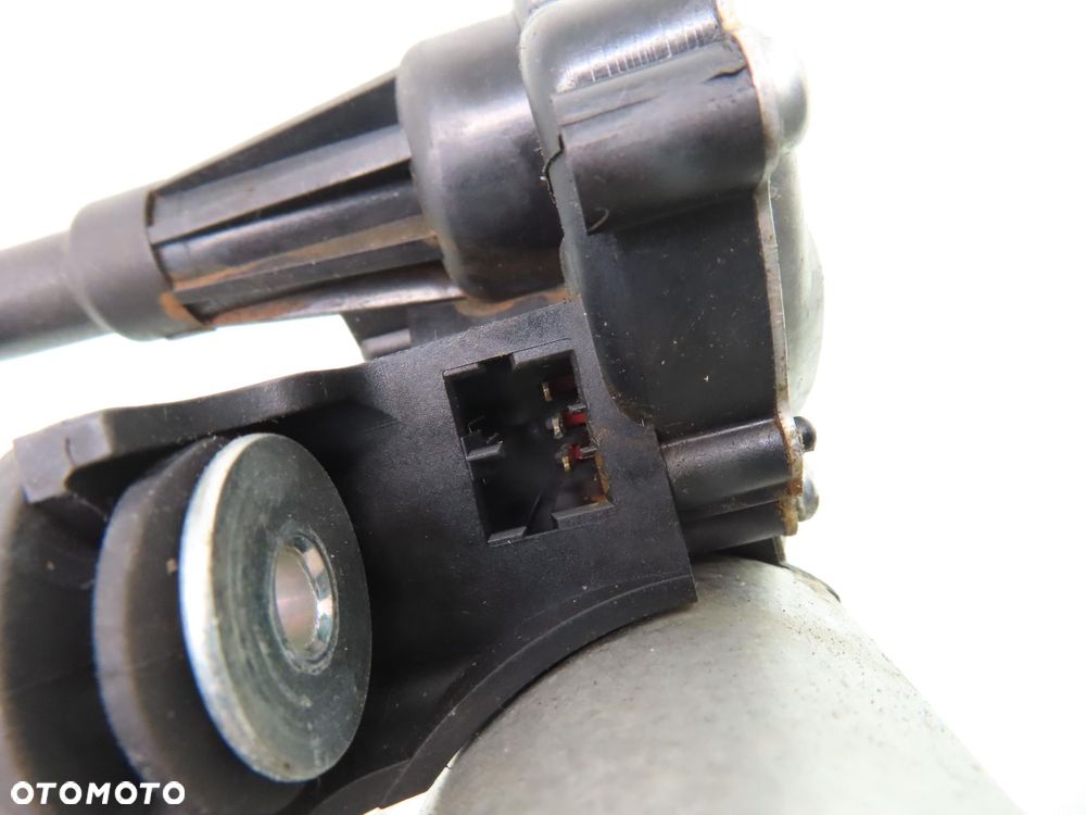 SILNICZEK WYCIERACZKI TYŁ ALFA ROMEO 159 KOMBI TGL350 064013013000 - 2