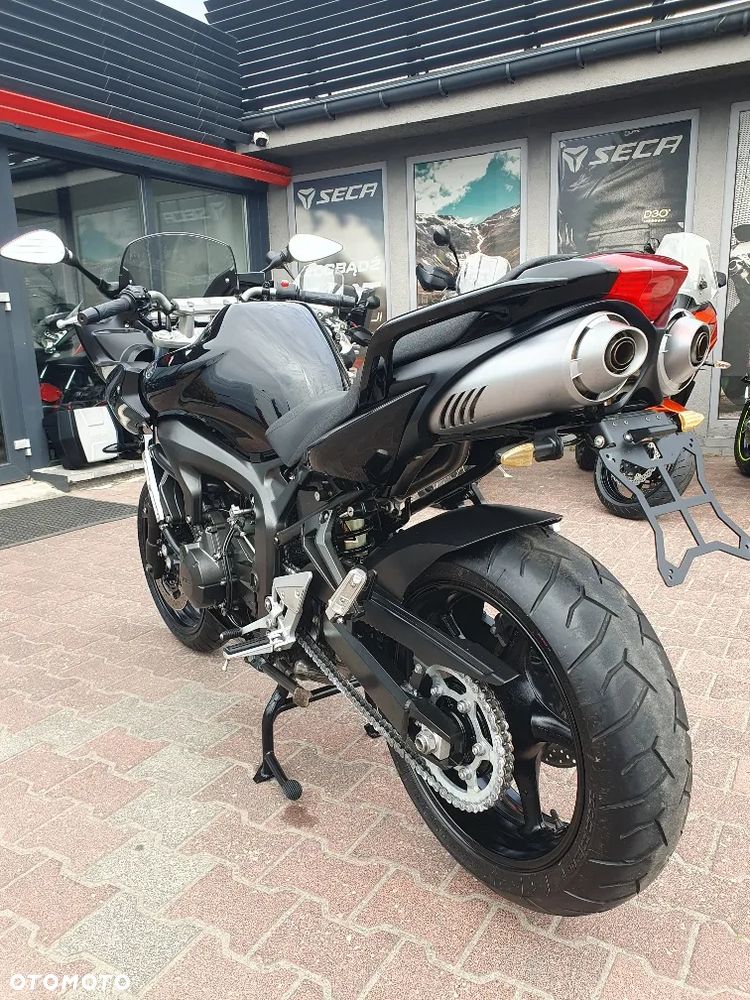 Yamaha FZ6 - 28