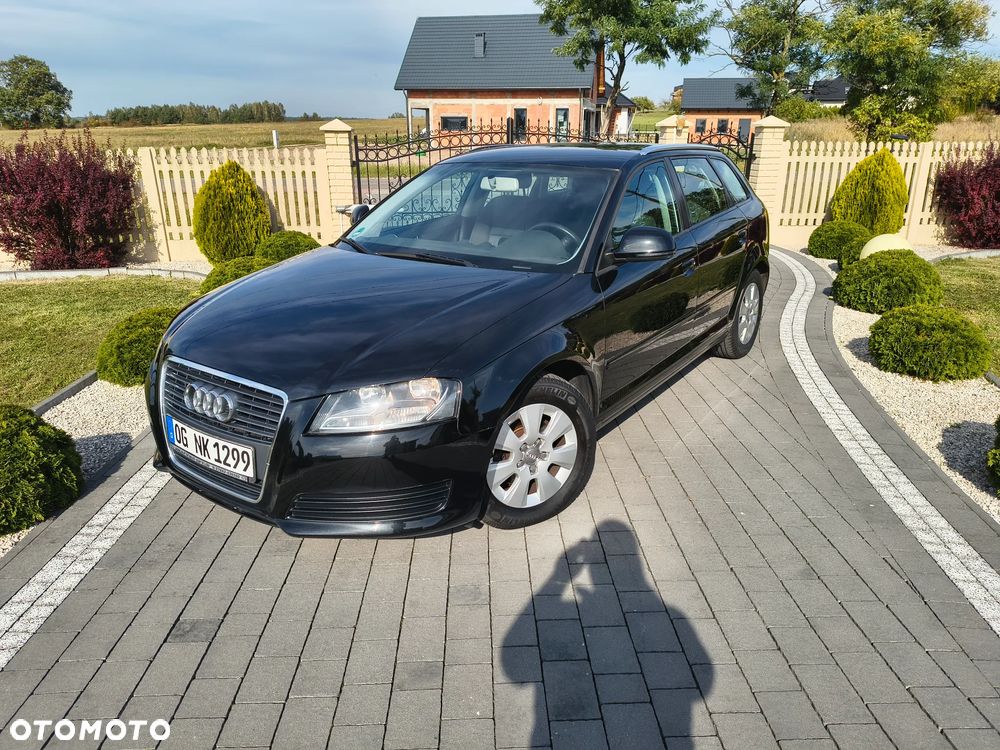 Audi A3 Sportback - 16