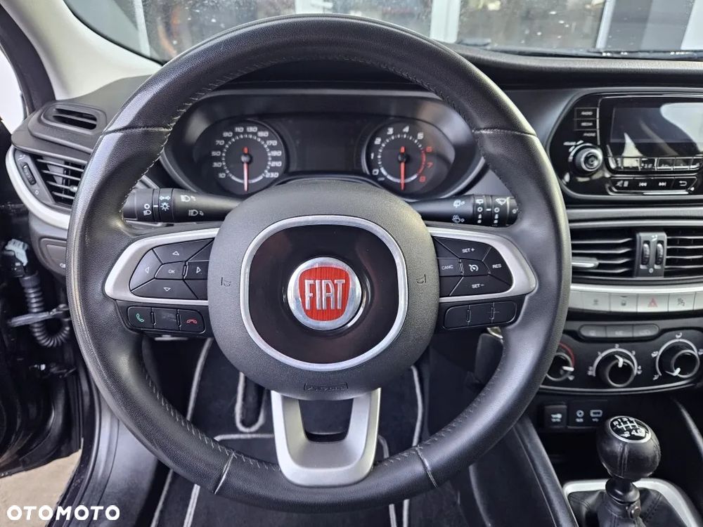 Fiat Tipo 1.4 T-Jet Easy - 12