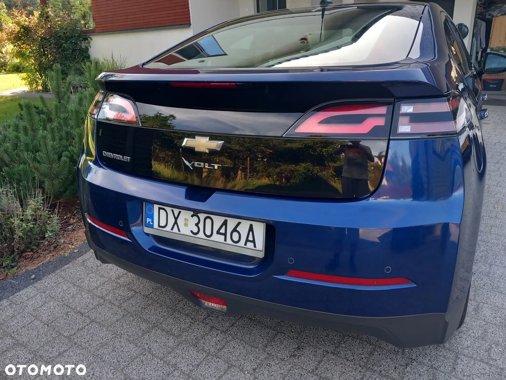 Chevrolet Volt - 12