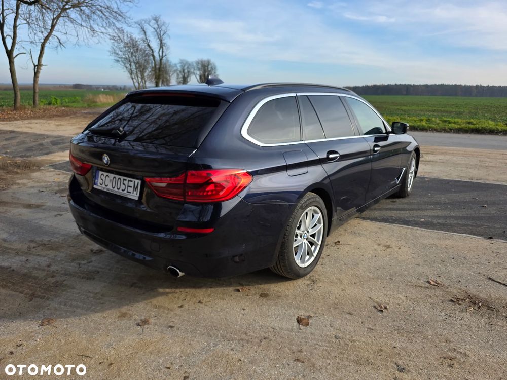 BMW Seria 5 530i Luxury Line - 14