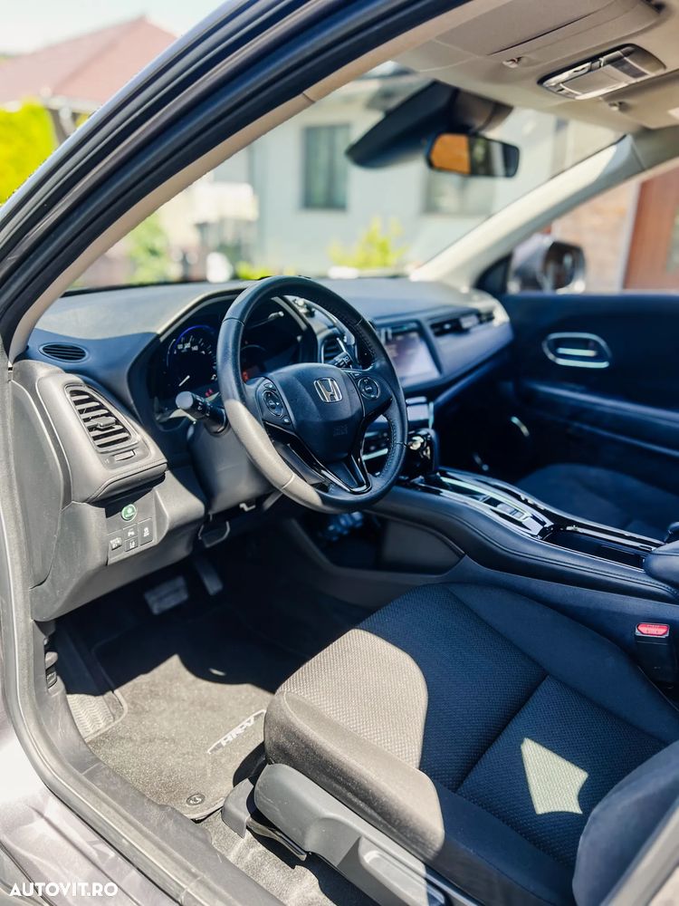 Honda HR-V 1.5 i-VTEC CVT Elegance - 12