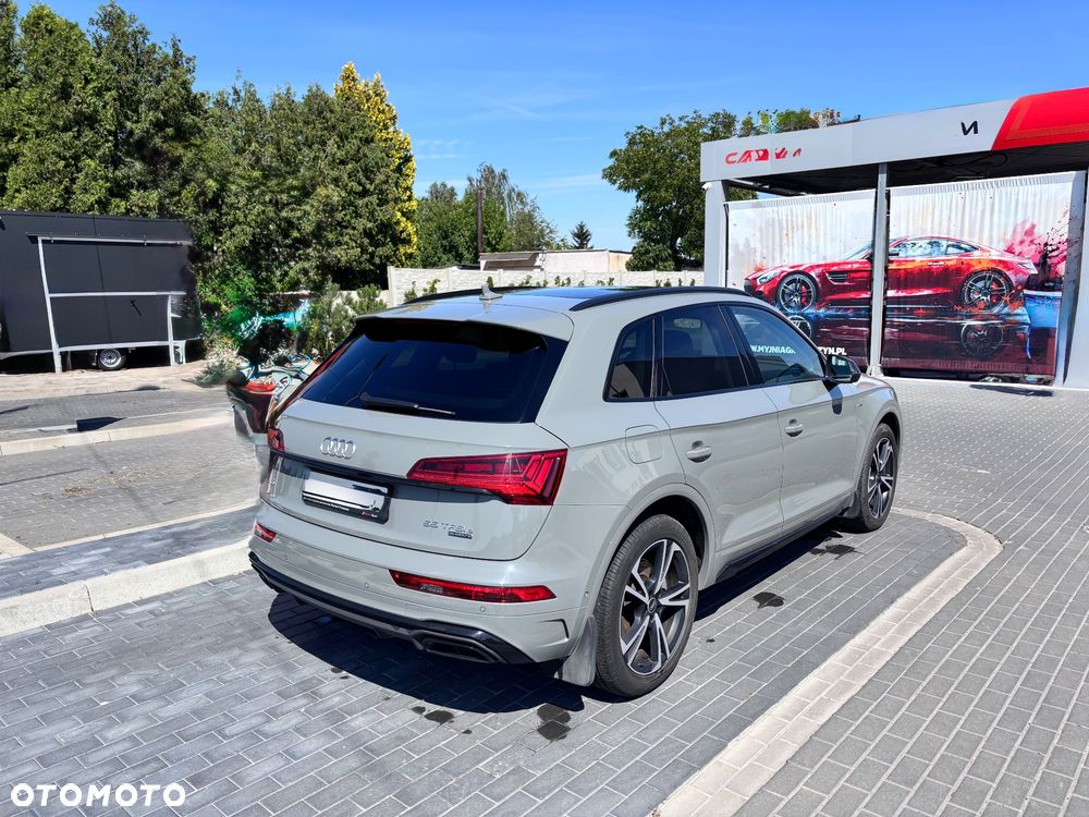 Audi Q5 55 TFSI e Quattro S Line S tronic - 4