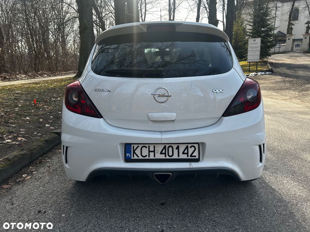Opel Corsa 1.6 Turbo OPC - 6