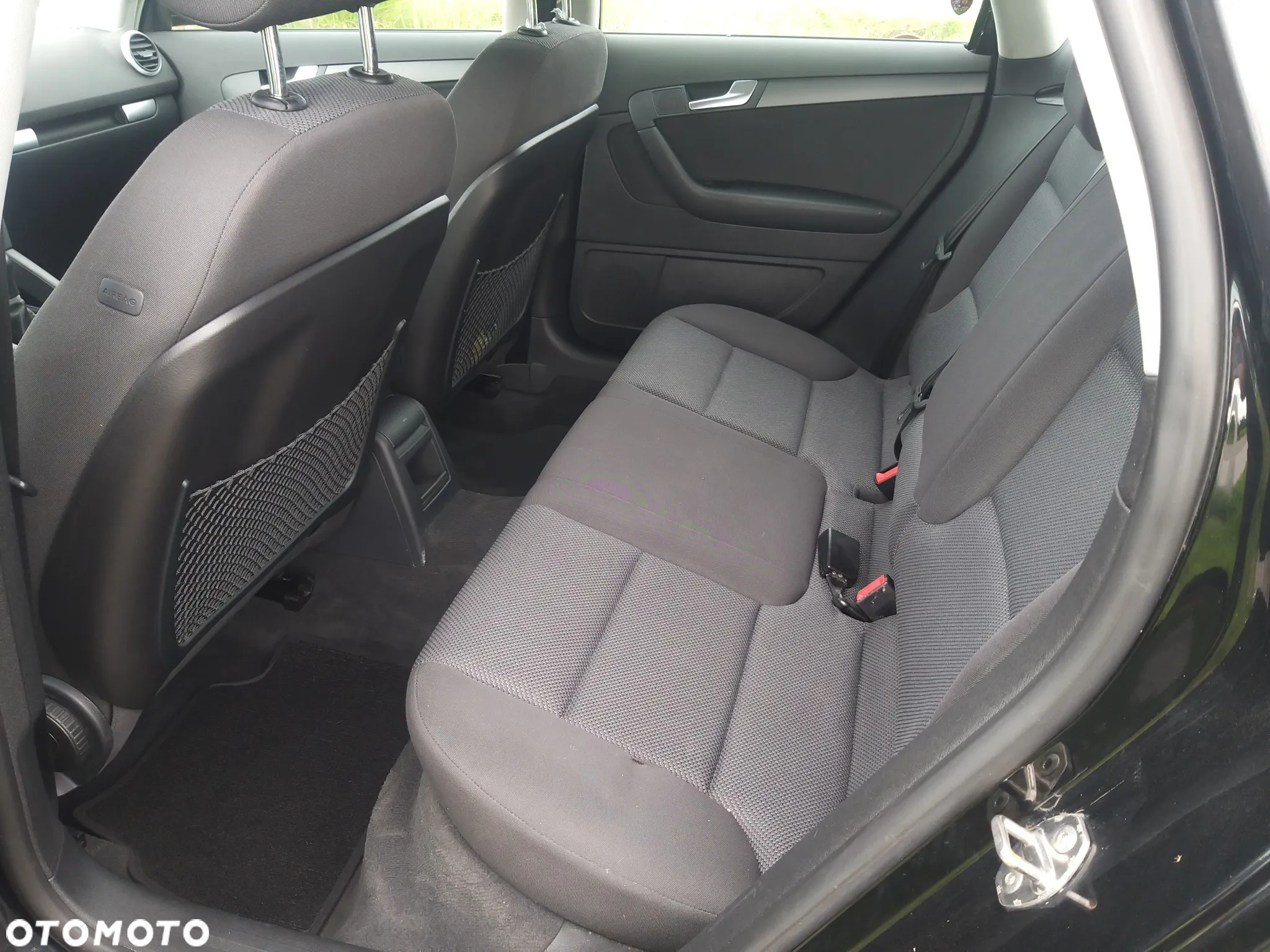 Audi A3 Sportback 1.6 TDI Ambiente - 9