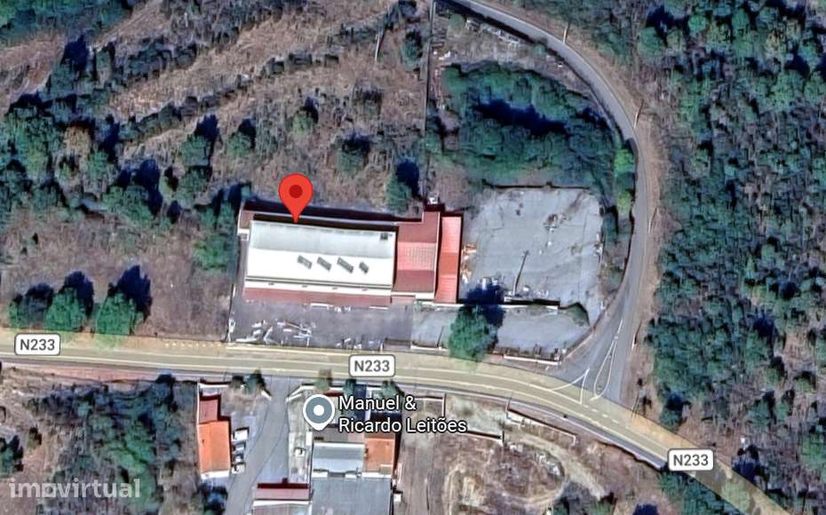 Pavilhão com 1200 m2 e logradouro na Guarda - Grande imagem: 3/19