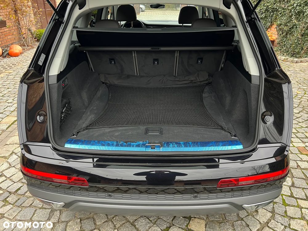 Audi Q7 - 11