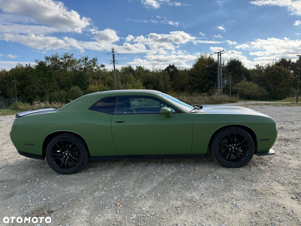 Dodge Challenger 5.7 R/T - 9