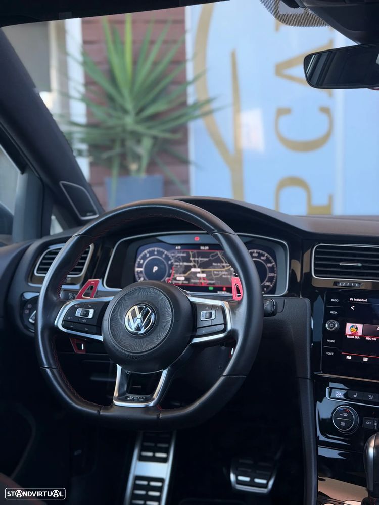 VW Golf 2.0 TSI GTI DSG Performance - 18
