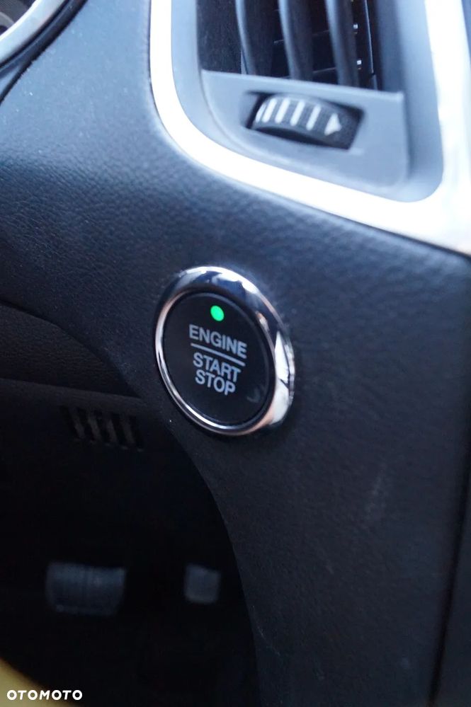 Ford S-Max 2.0 EcoBlue Titanium - 33