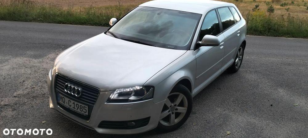 Audi A3 Sportback 1.4 TFSI Attraction - 2