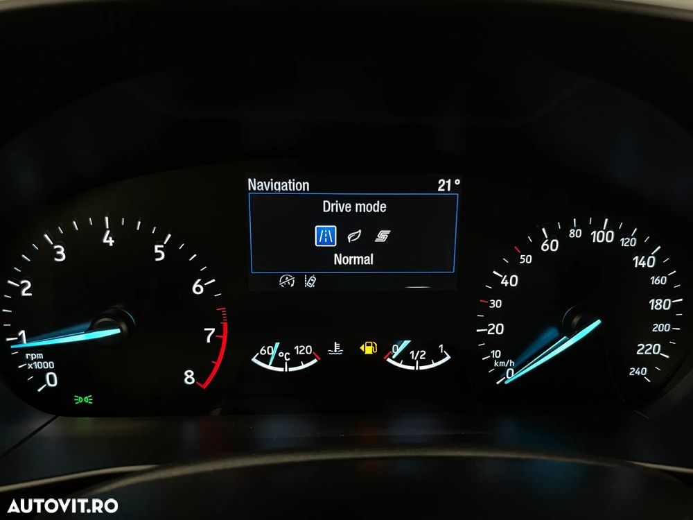 Ford Focus 1.0 EcoBoost Trend Edition - 19
