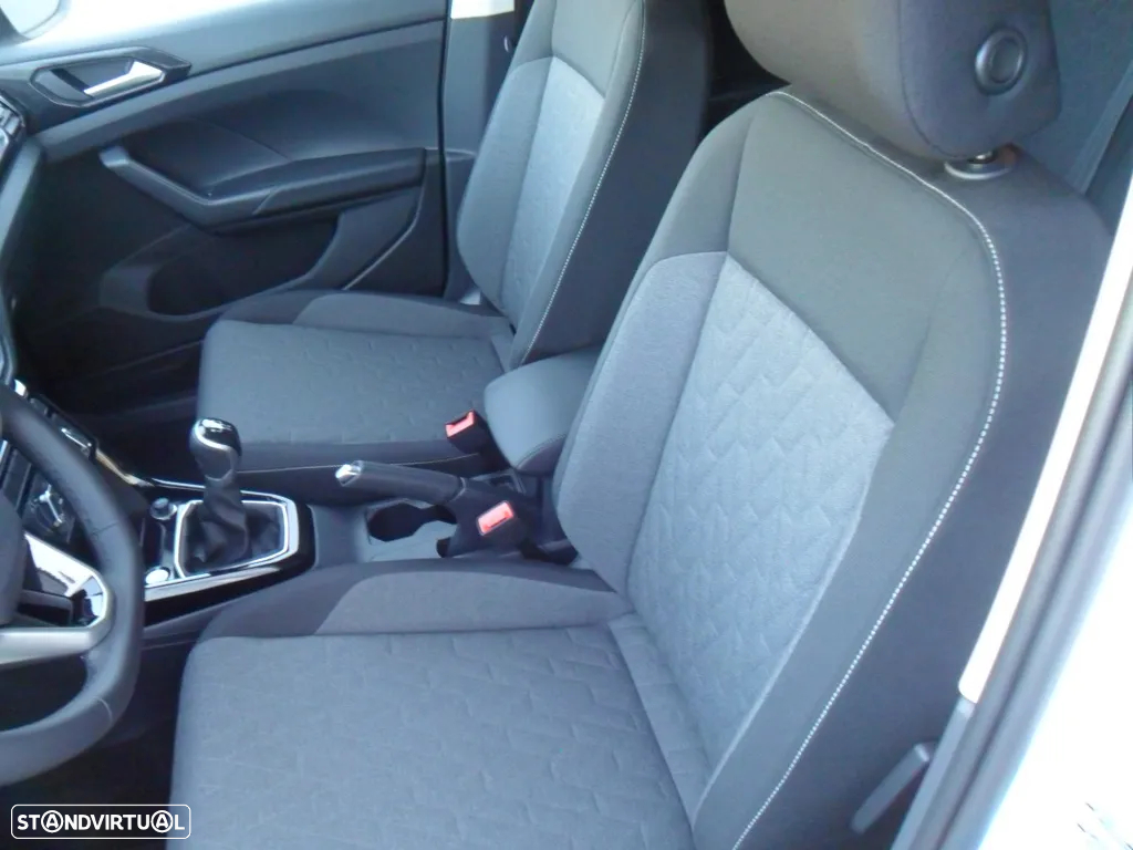 VW T-Cross 1.0 TSI Urban - 8