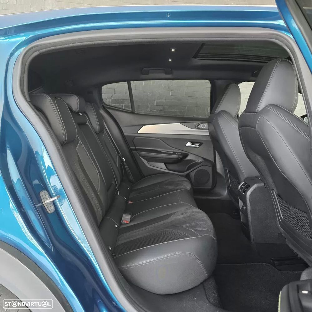 Peugeot 408 1.6 Hybrid GT e-EAT8 - 11