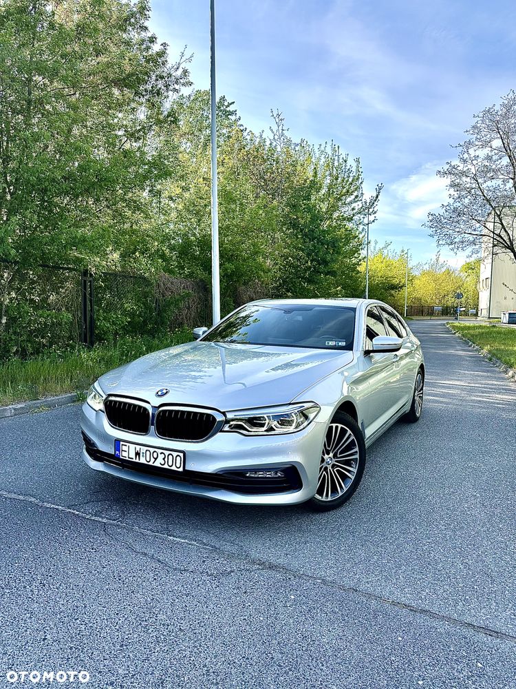BMW Seria 5 530i xDrive Sport Line sport - 1
