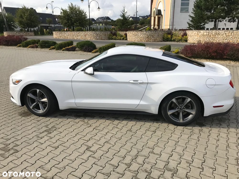 Ford Mustang - 20