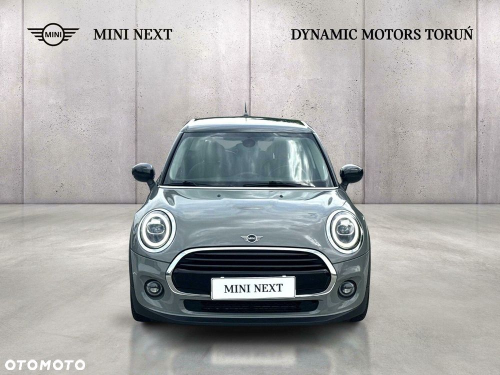 MINI Cooper Standard - 11