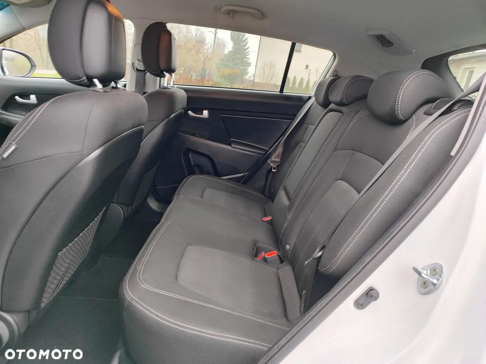 Hyundai ix35 blue 1.6 2WD Finale - 8