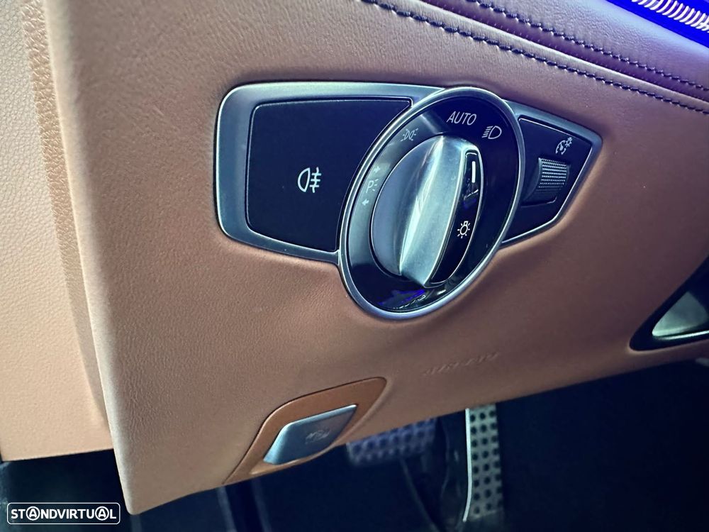 Mercedes-Benz AMG GT 43 4Matic+ - 29