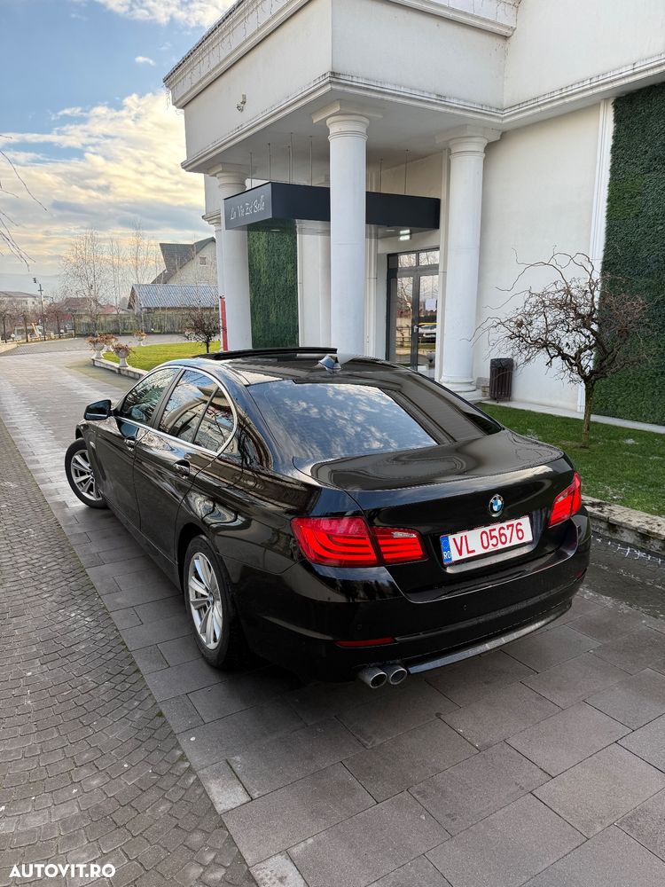 BMW Seria 5 530d xDrive AT - 4