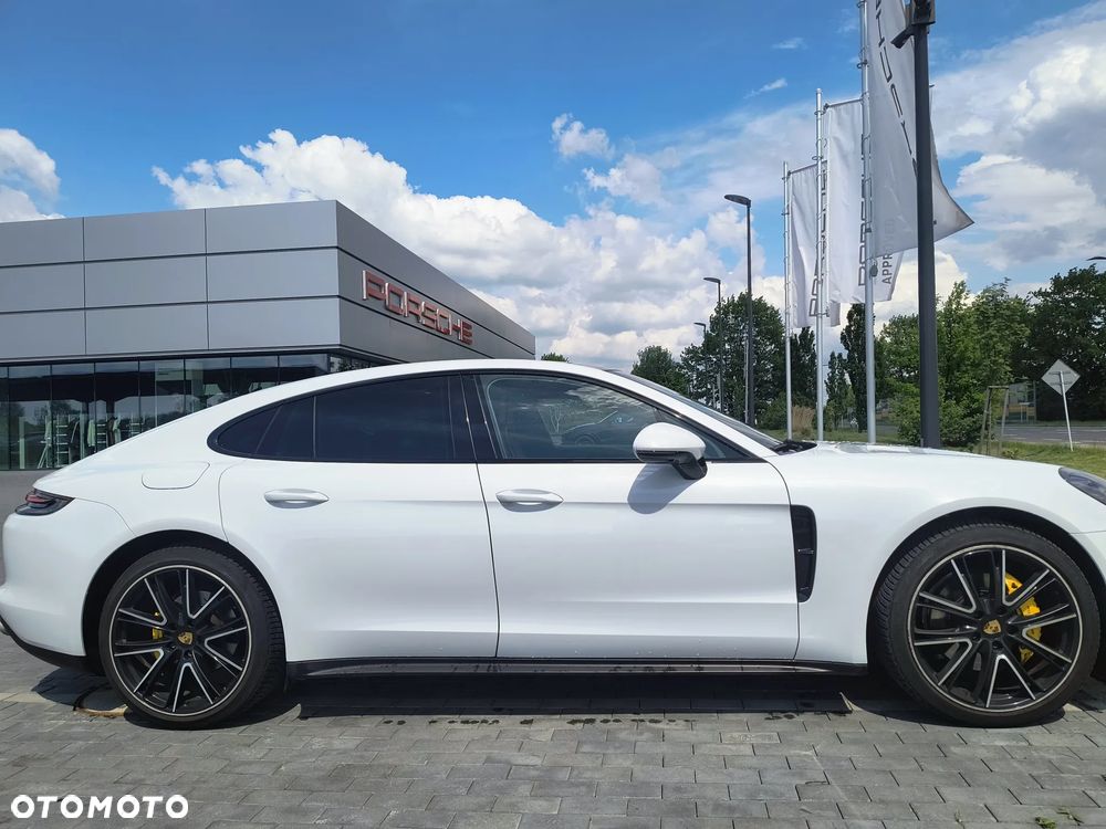 Porsche Panamera - 6