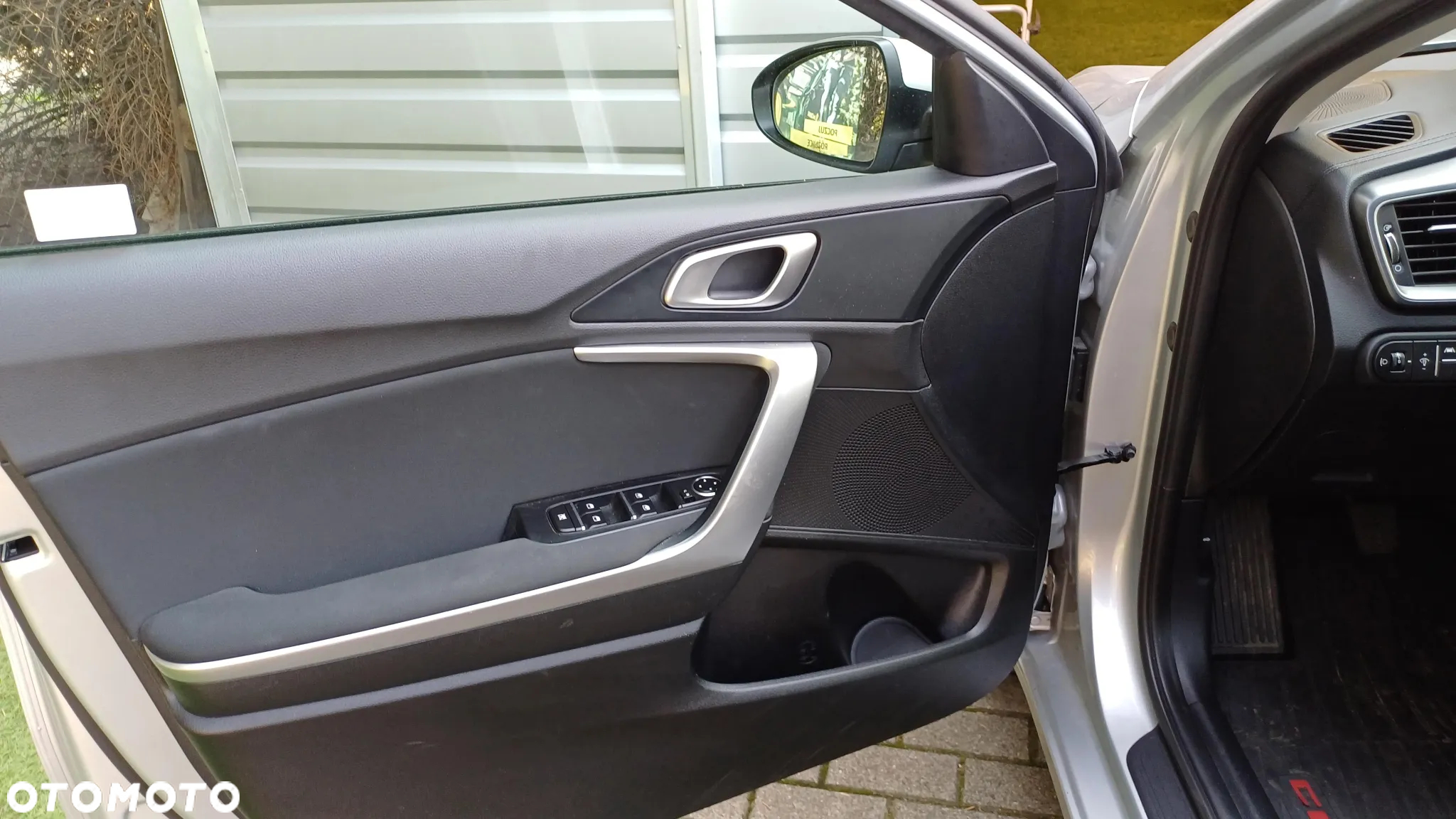 Kia Ceed 1.5 T-GDI M - 13