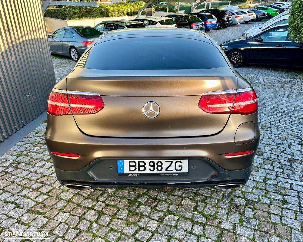 Mercedes-Benz GLC 300 e Coupe 4Matic 9G-TRONIC AMG Line - 13