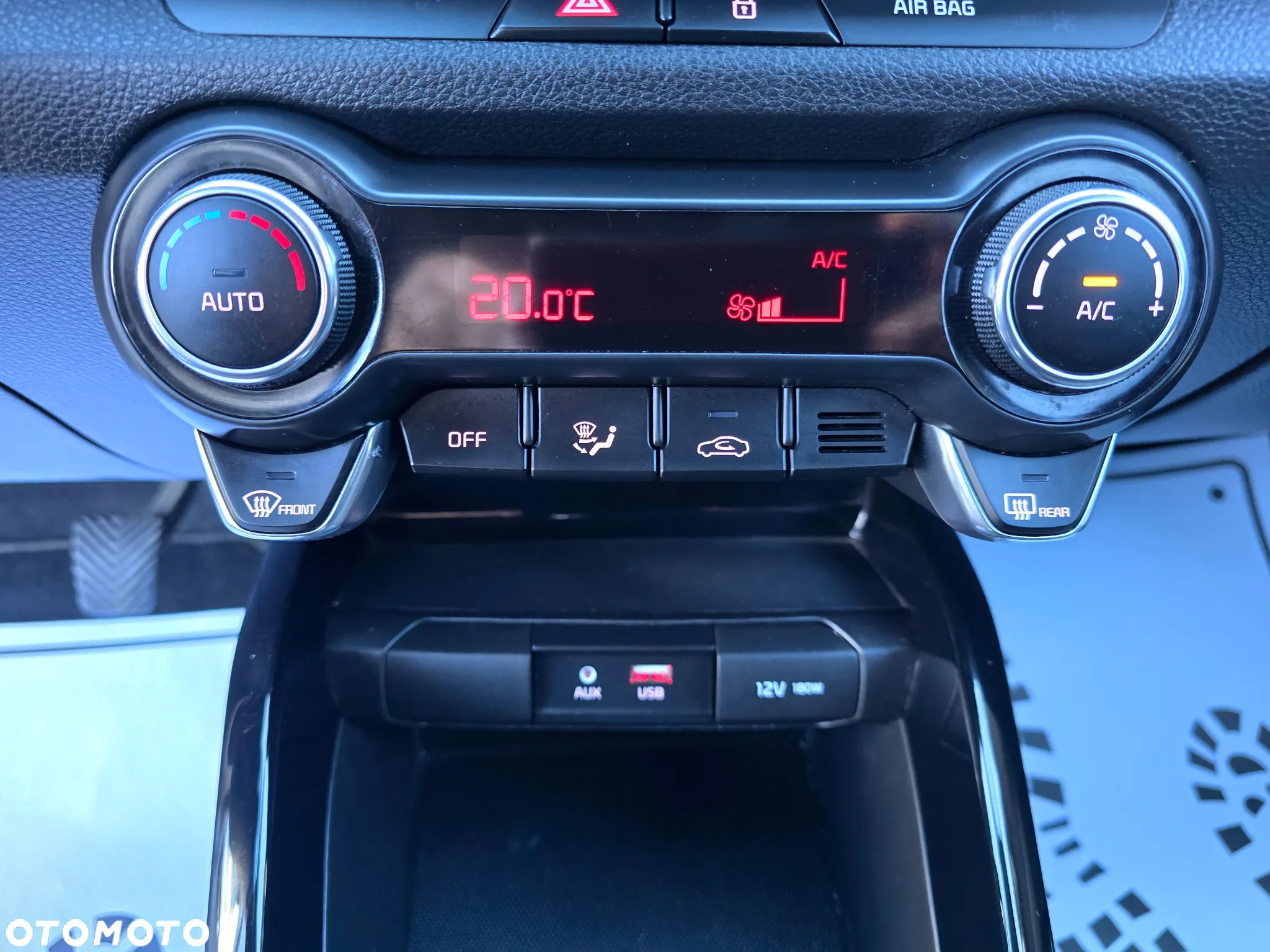 Kia Stonic 1.4 Spirit - 29