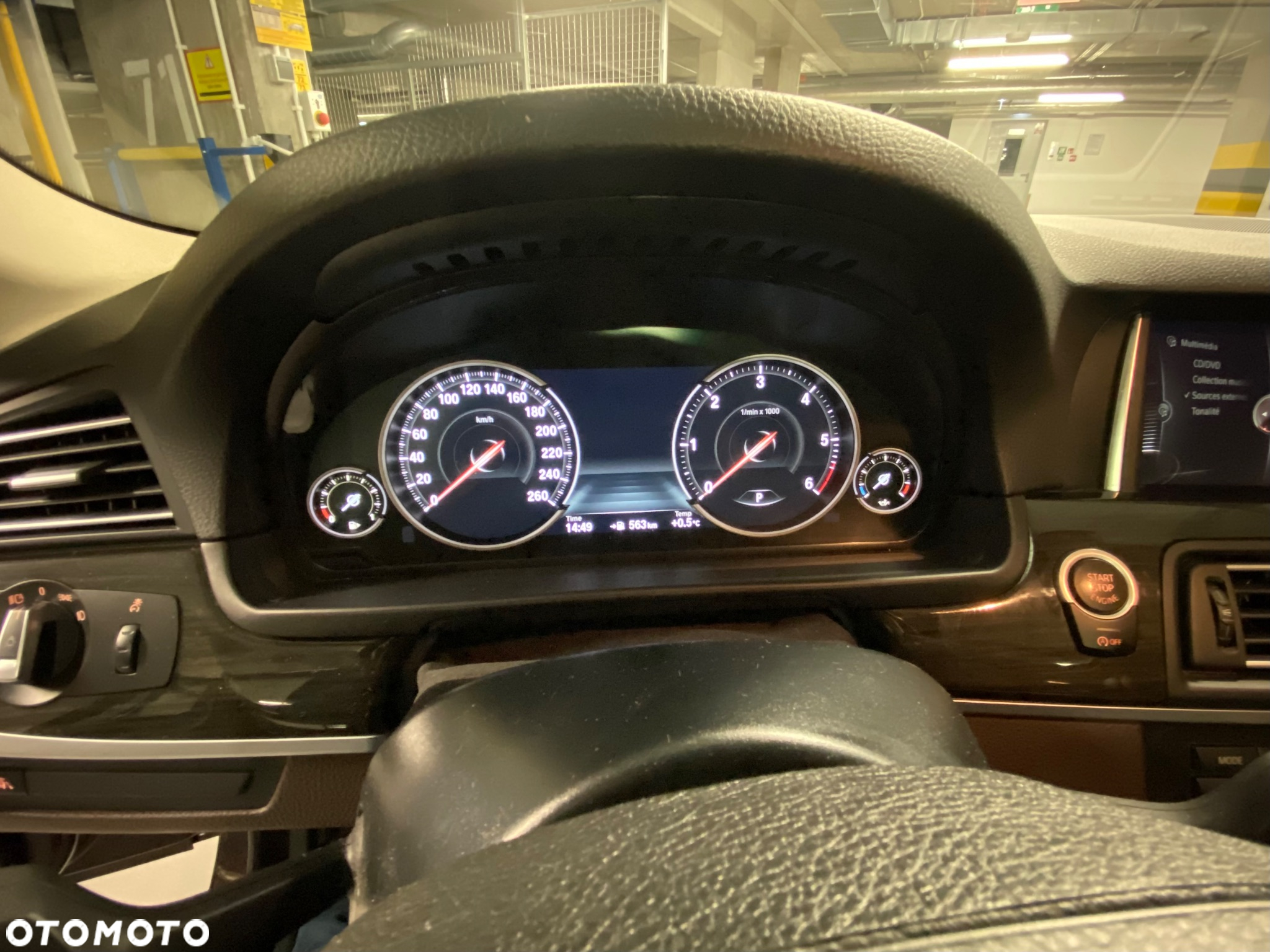 BMW Seria 5 525d Touring Luxury Line - 14