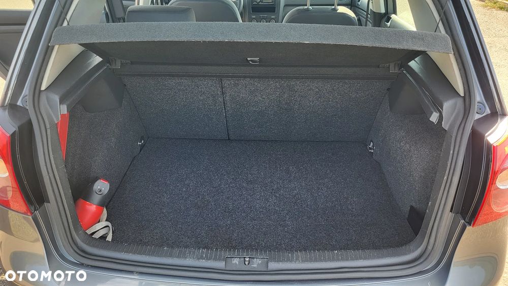 Volkswagen Golf 1.9 TDI Trendline - 6