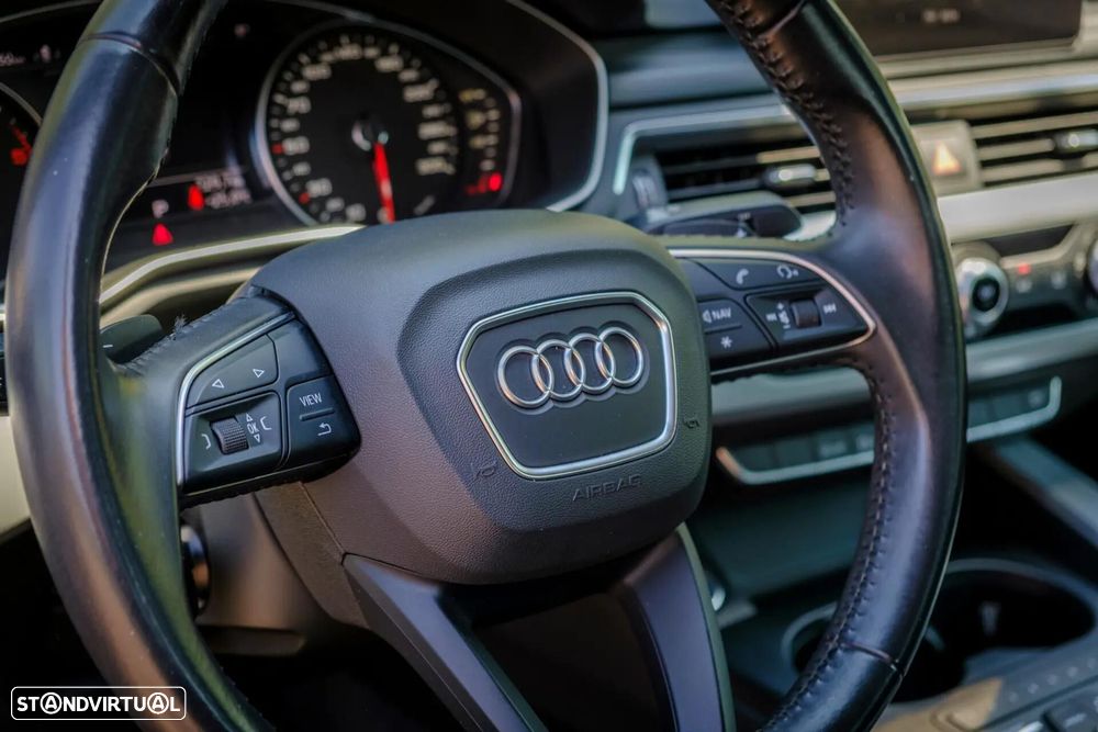 Audi A4 35 TDI Design S tronic - 14