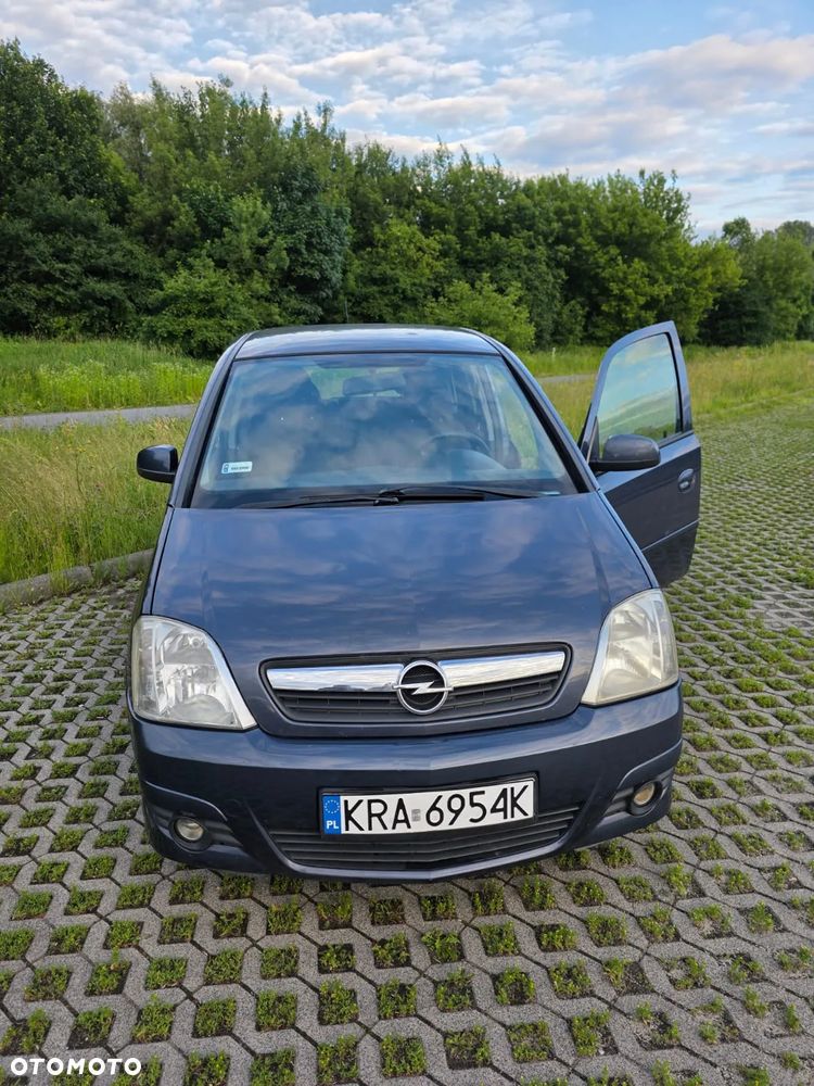 Opel Meriva - 9