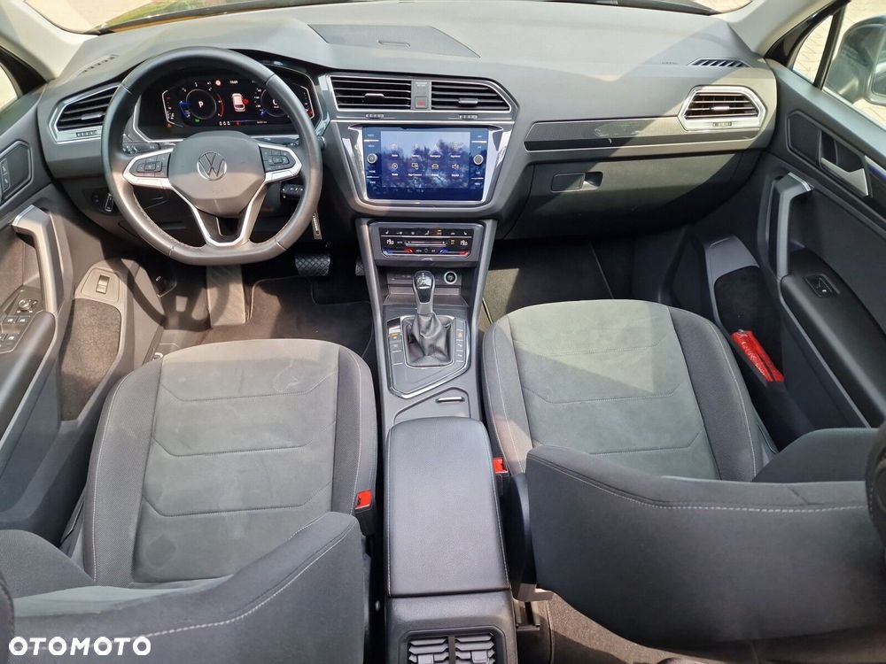 Volkswagen Tiguan 2.0 TDI Elegance DSG - 26