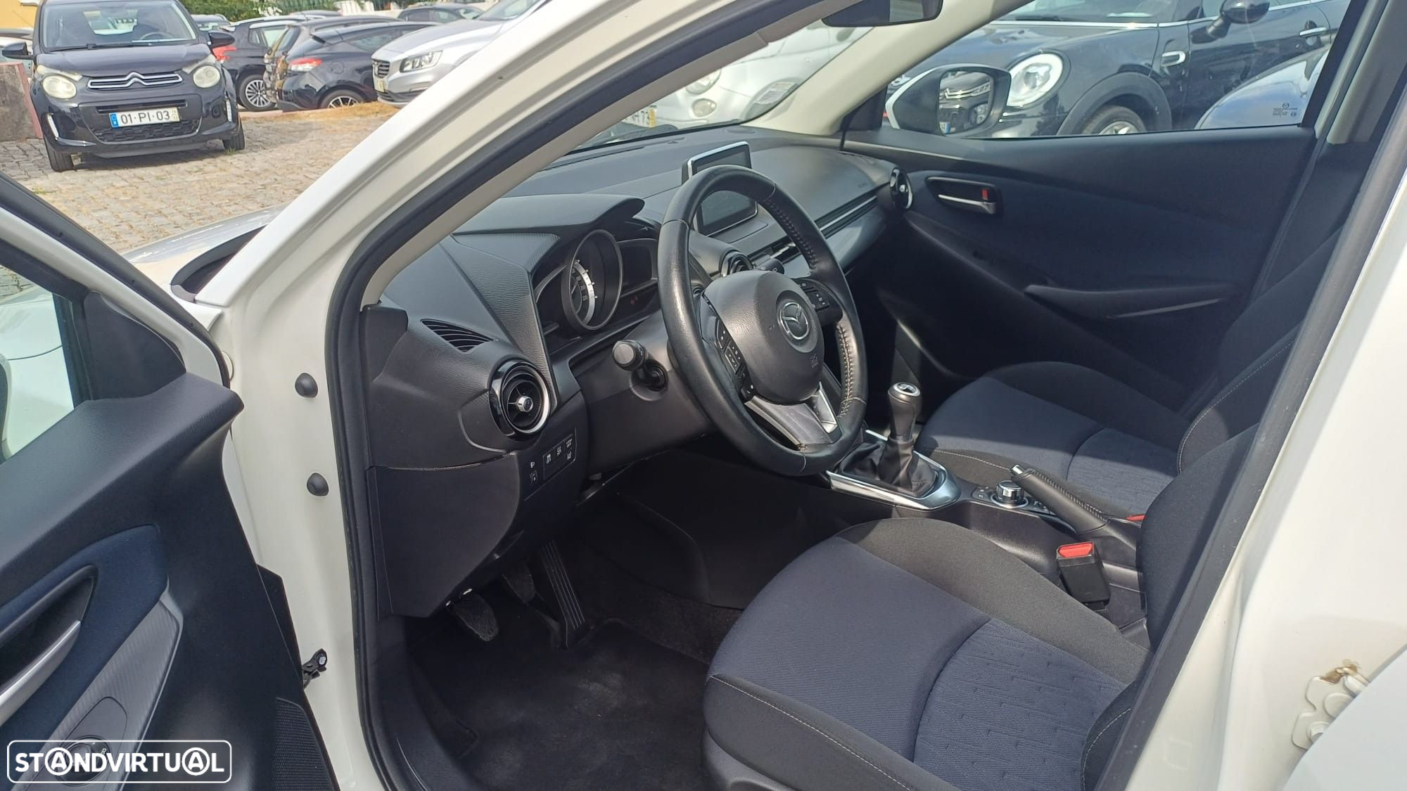 Mazda 2 1.5 Sky.Excellence - 21