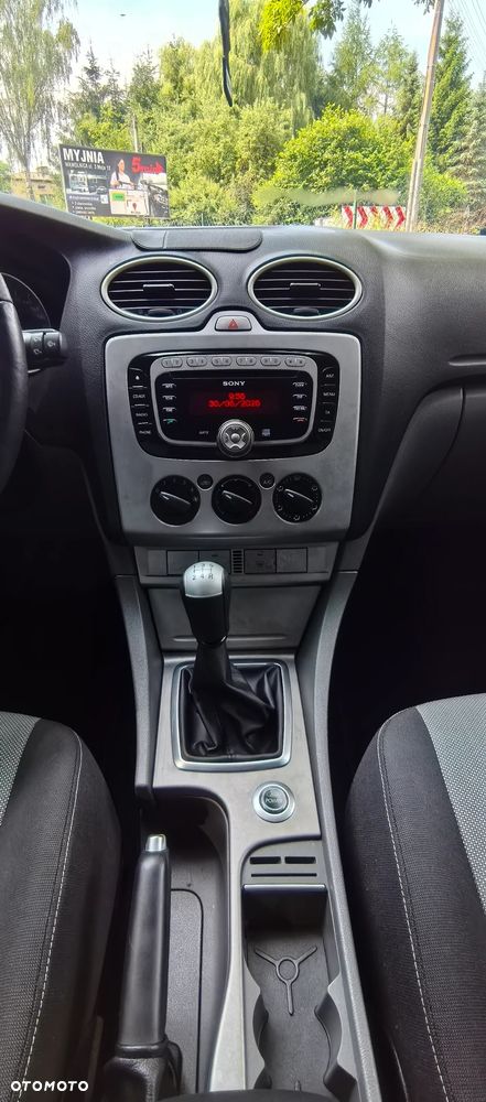 Ford Focus - 12