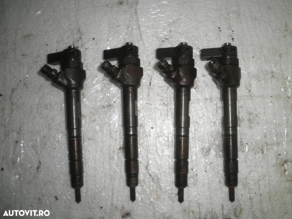 Injectoare VW , Audi , Skoda , Seat, 2.0 TDI 0445110369 03L130277J - 1