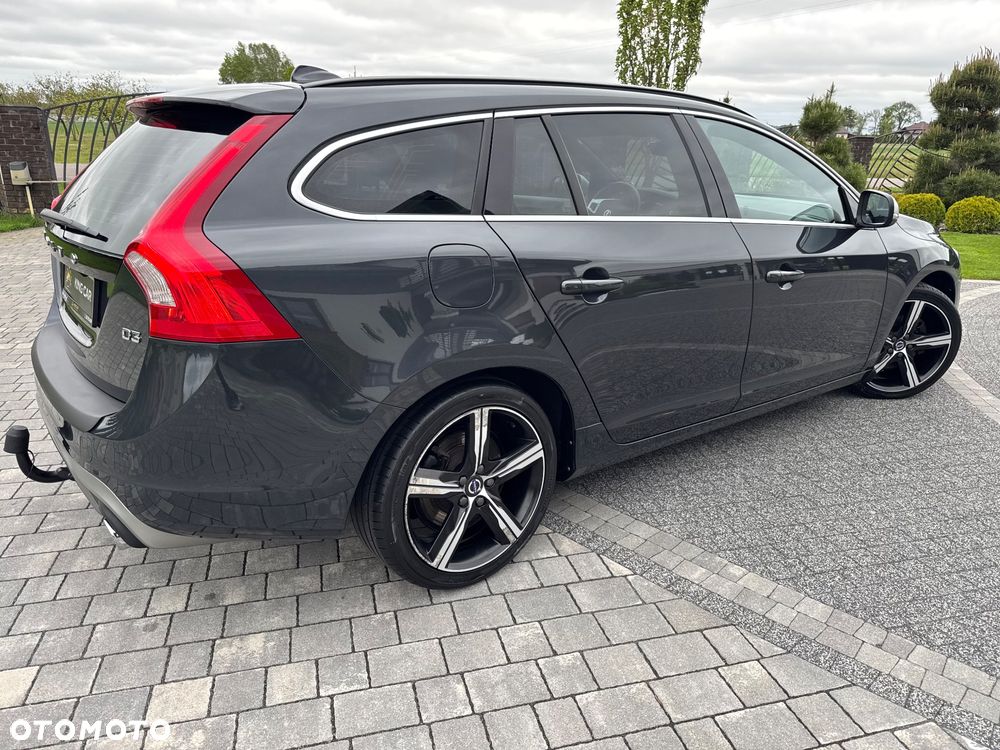 Volvo V60 D3 Drive-E R-Design Momentum - 6