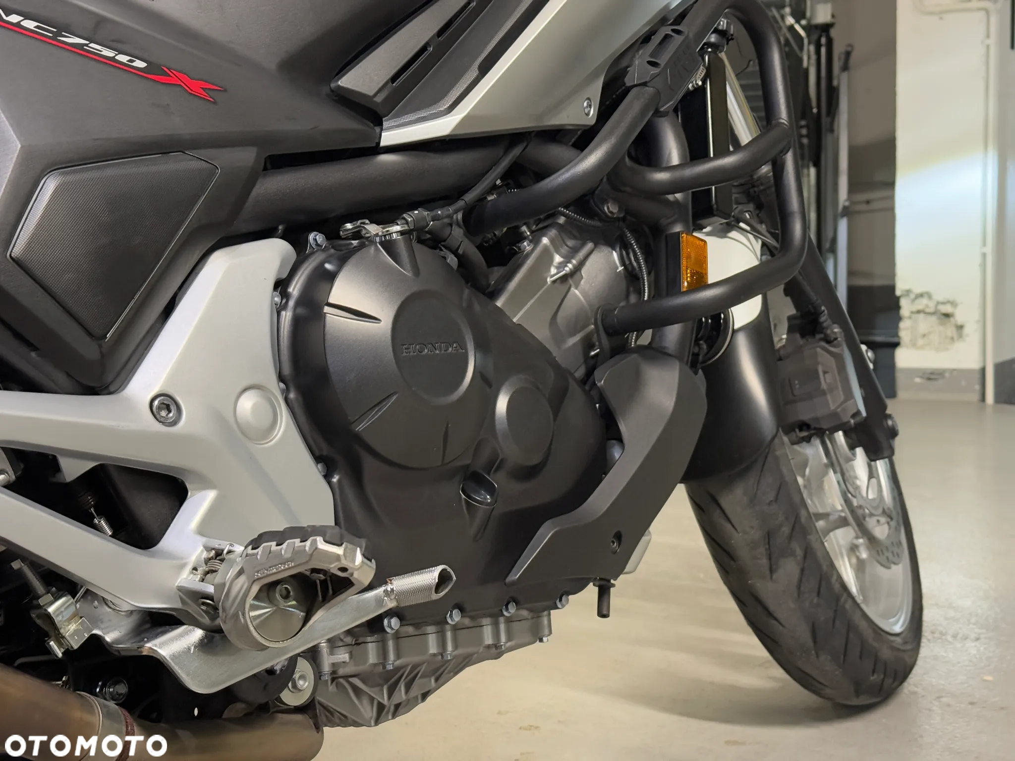 Honda NC - 16