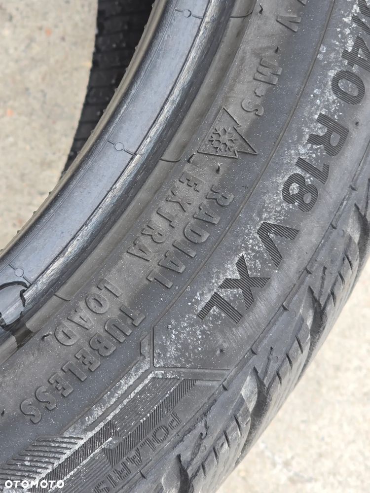 OPONA OPONY 4 SZT BARUM ZIMA 245/45/18 20R - 31
