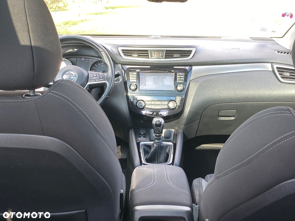 Nissan Qashqai 1.6 DCi N-Connecta EU6 - 14