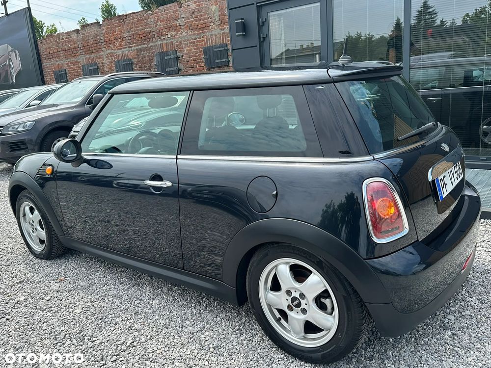 MINI ONE Standard - 10