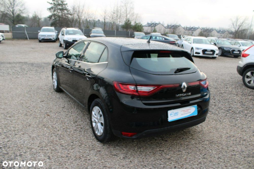 Renault Megane - 9