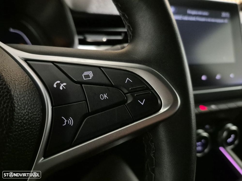 Renault Clio TCe 90 CVT TECHNO - 22