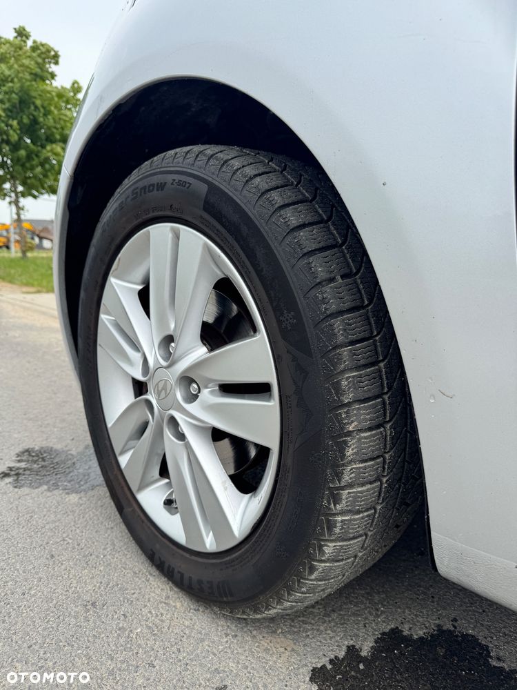 Hyundai ix20 1.6 CRDi blue Trend - 8