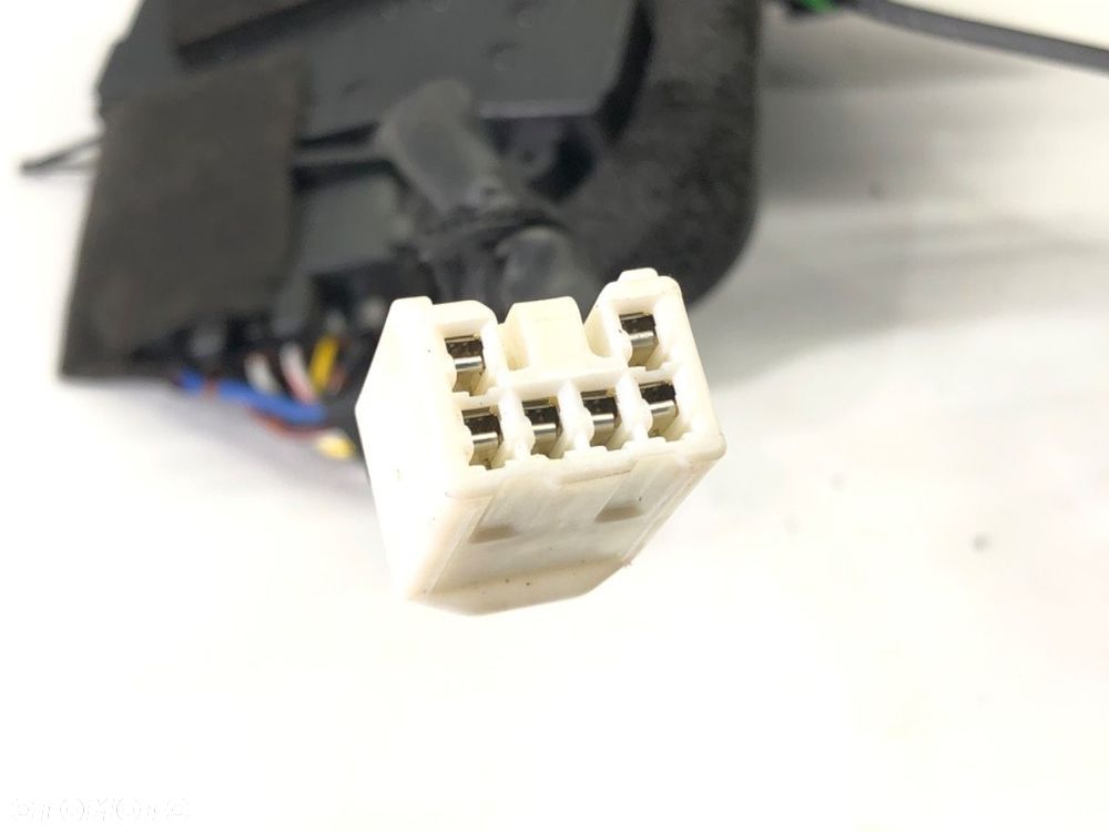 ZAMEK DRZWI LEWY TYŁ  MAZDA CX-7 (ER) 2006 - 2014 2.2 MZR-CD AWD (ER10A) 120 kW [163 KM] olej - 4