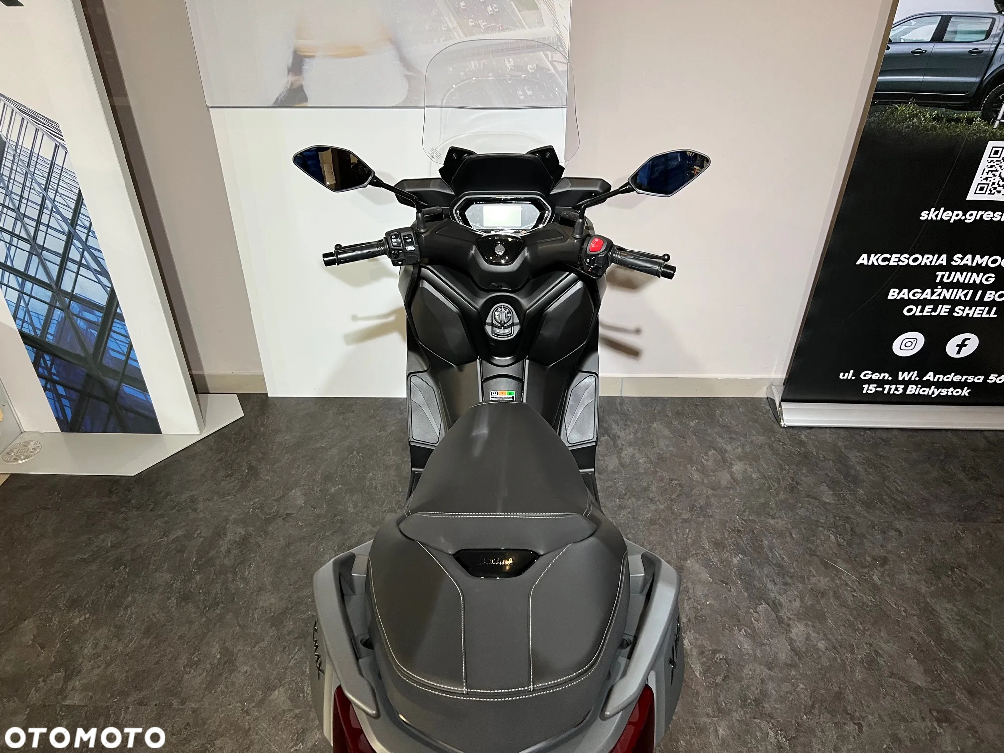 Yamaha X-max - 6