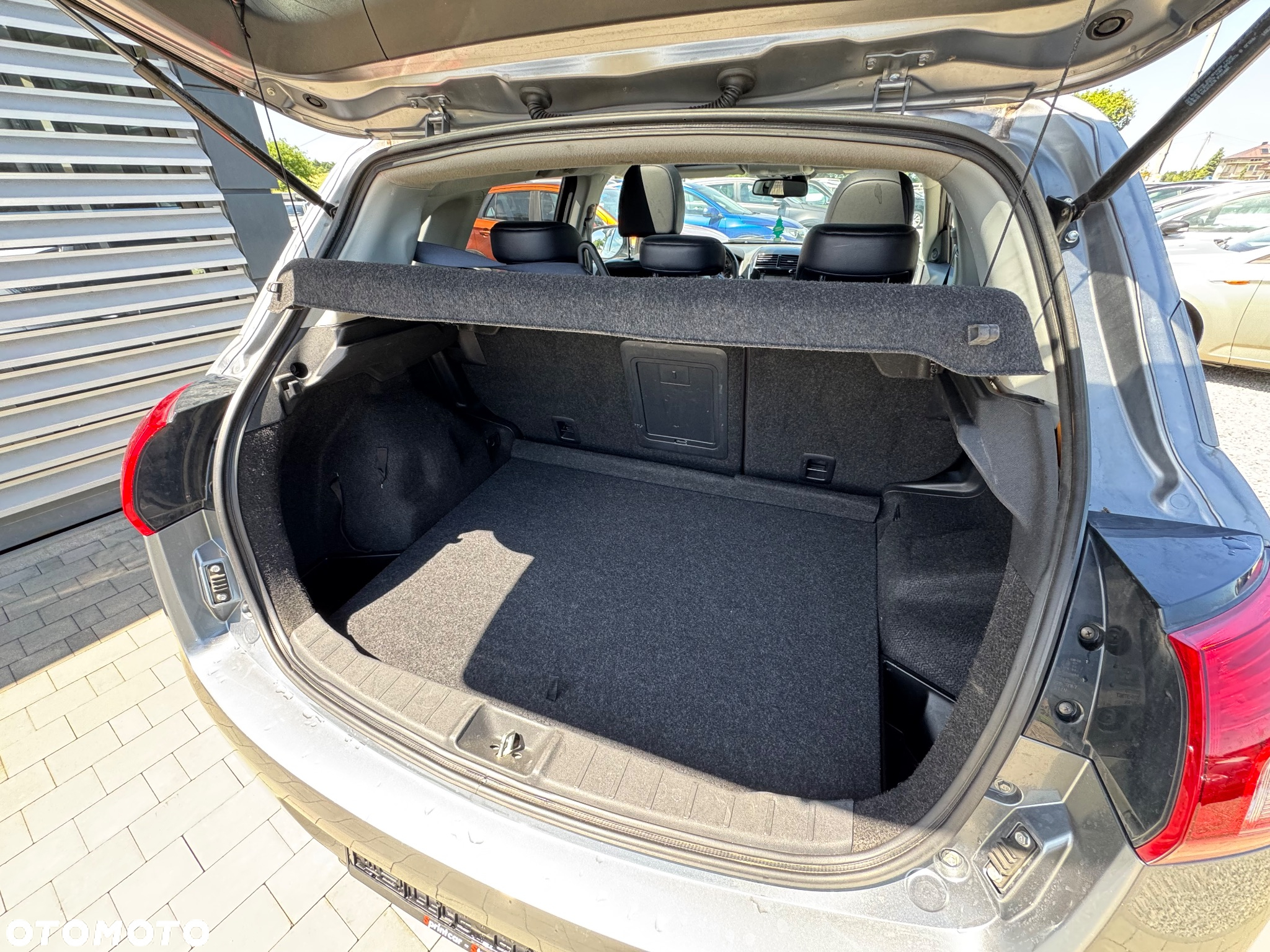 Peugeot 4008 HDI FAP 115 Stop & Start Allure - 11
